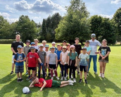 Gruppenfoto Golf Kindercamp Sommer 2025