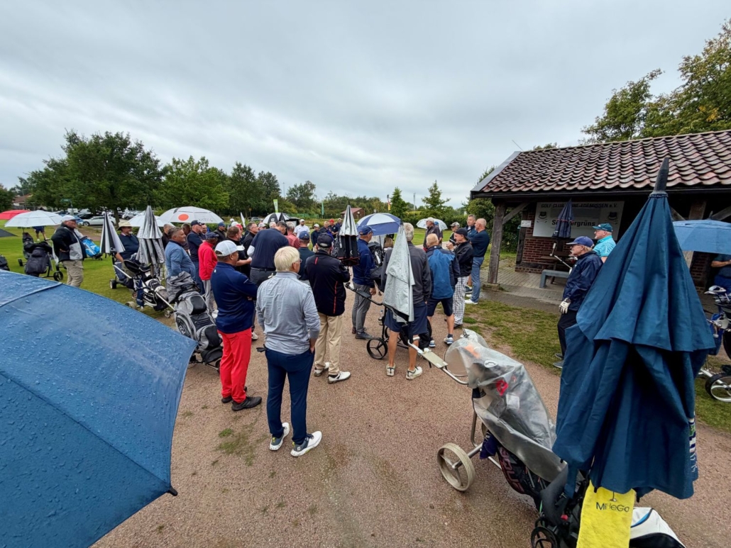 MiMä zu Gast bei den HeMiGo vom GC Peine-Edemissen MiMä zu Gast bei den HeMiGo vom GC Peine-Edemissen
